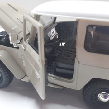 Mini 1/24Toyota FJ40 - Miniatura Escala 1/24